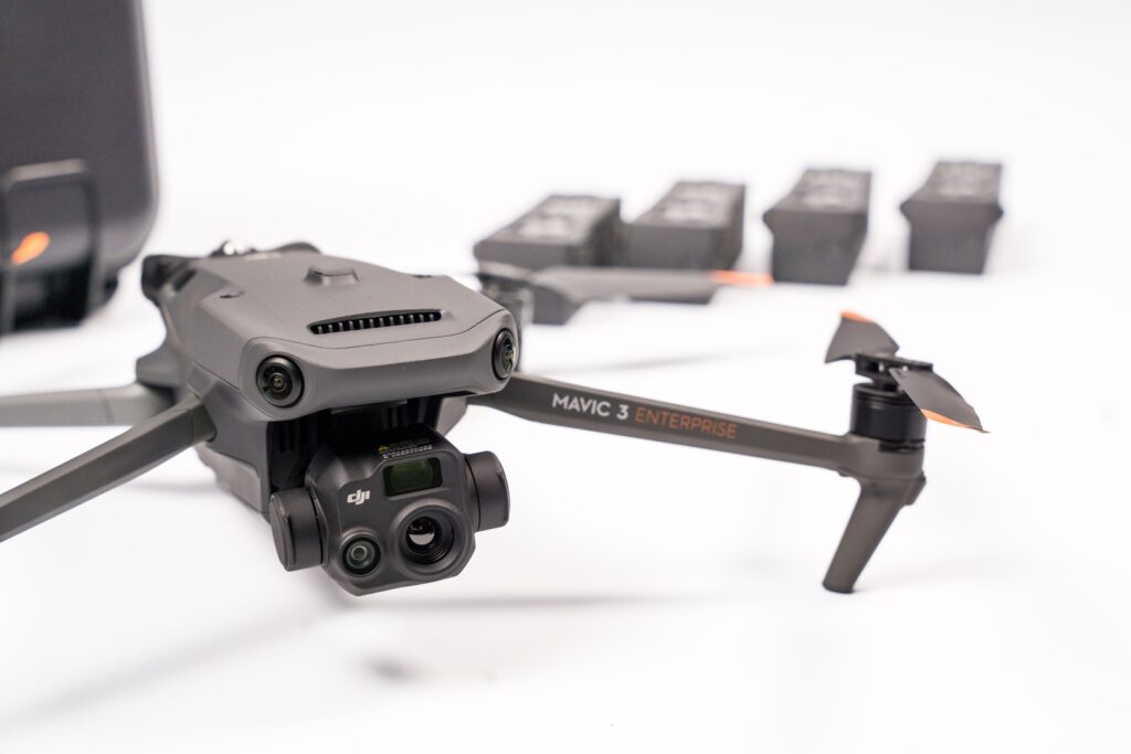 DJI Mavic 3 Thermal Wärmebilddrohne