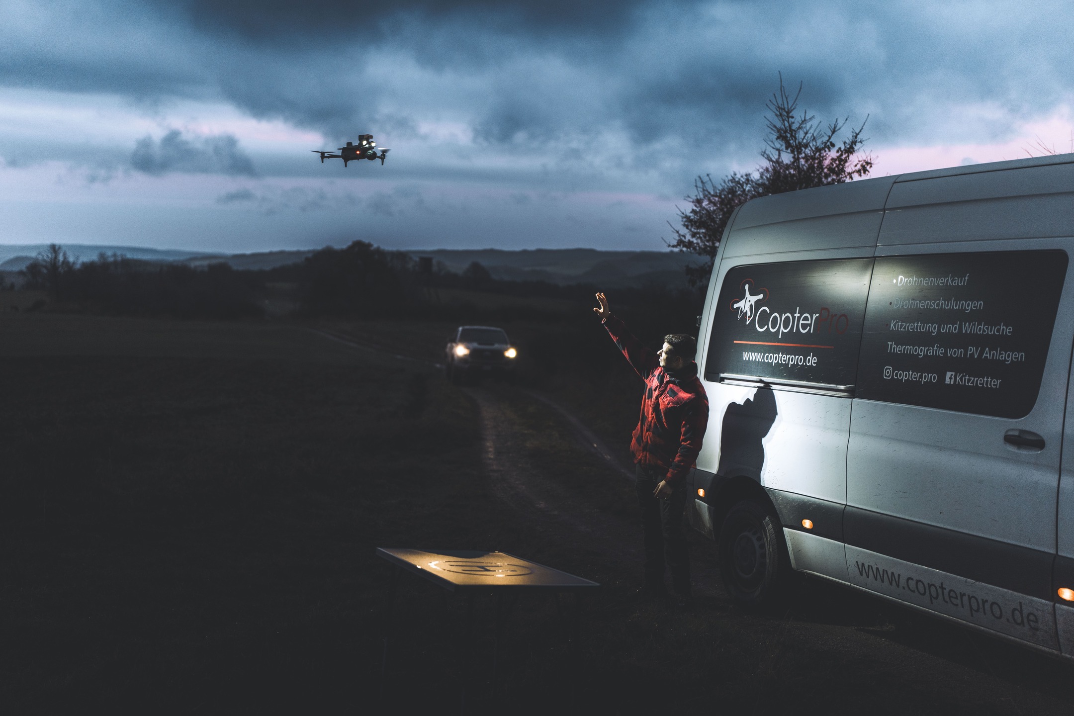 DJI Matrice 4 Scheinwerfer