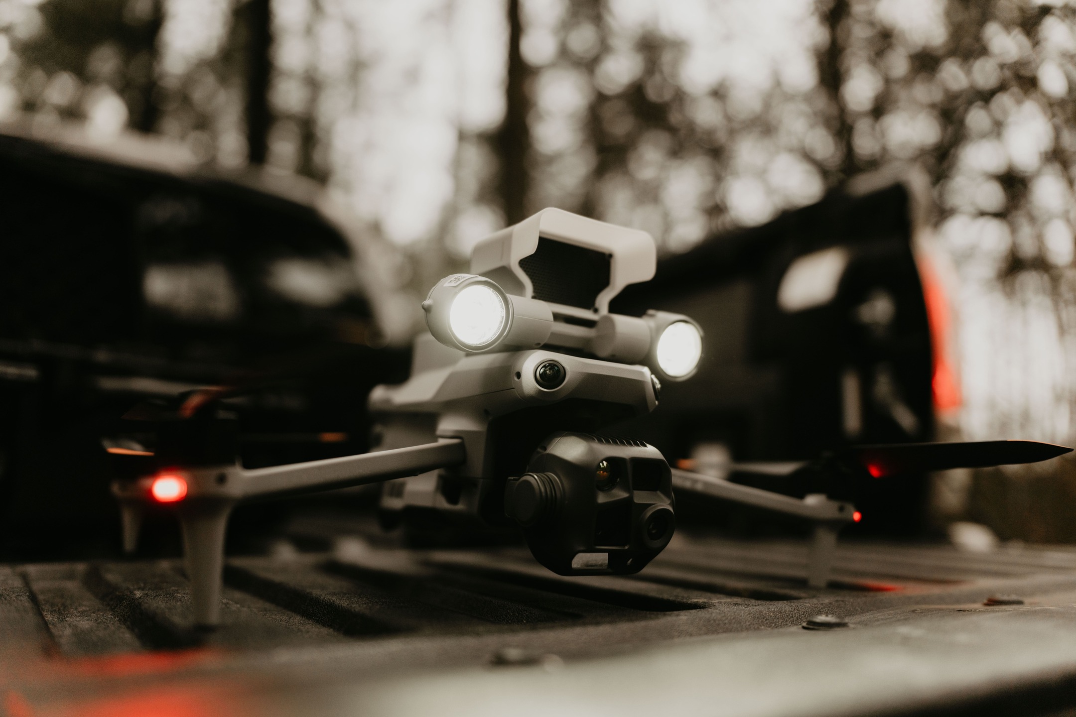 DJI Matrice 4 Scheinwerfer