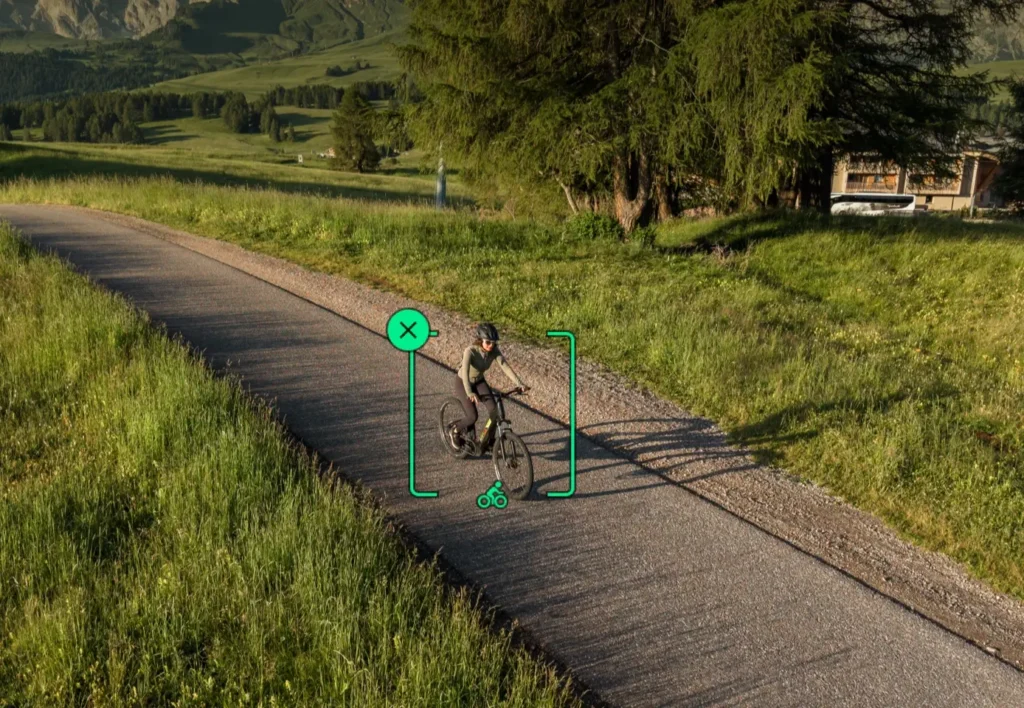 Mini 5 Pro active Track