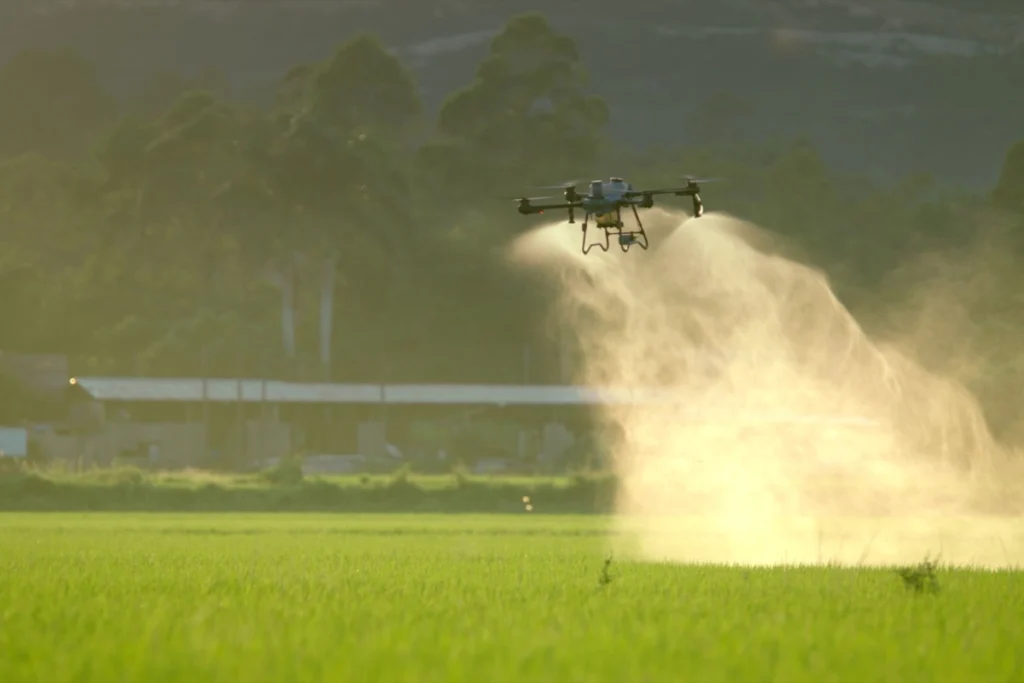 Agras T25P Hohe Flussrate für schnelles und präzises Streuen