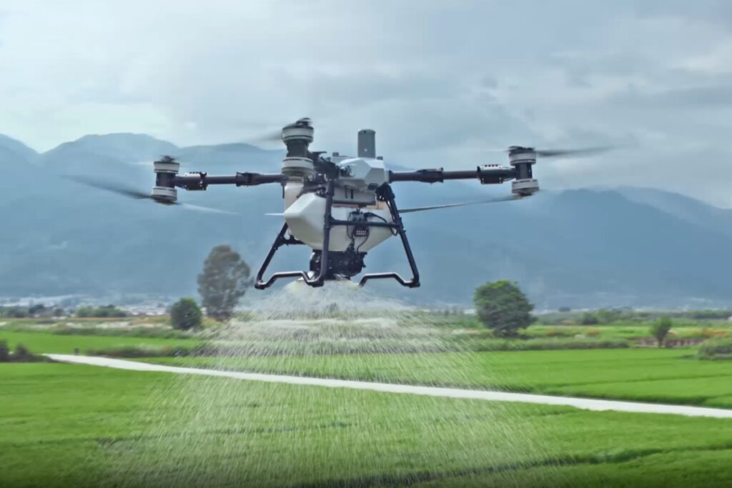 DJI Agras T100 Agrardrohne für Landwirtschaft und Weinbau