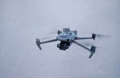 DJI Mavic 3E Drohne für Inspektion und Vermessung mit RTK Modul